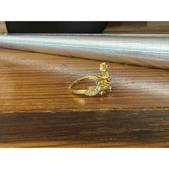 14 Karat Gold Plated Crown Tiara Cubic Zirconia Ring Women Size 7.5 - Picture 5 of 15
